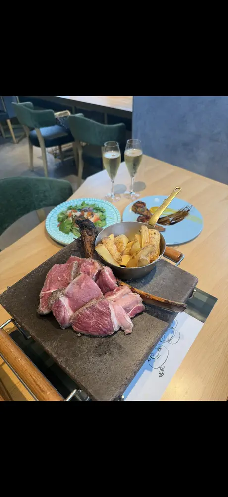 レストランの料理撮影